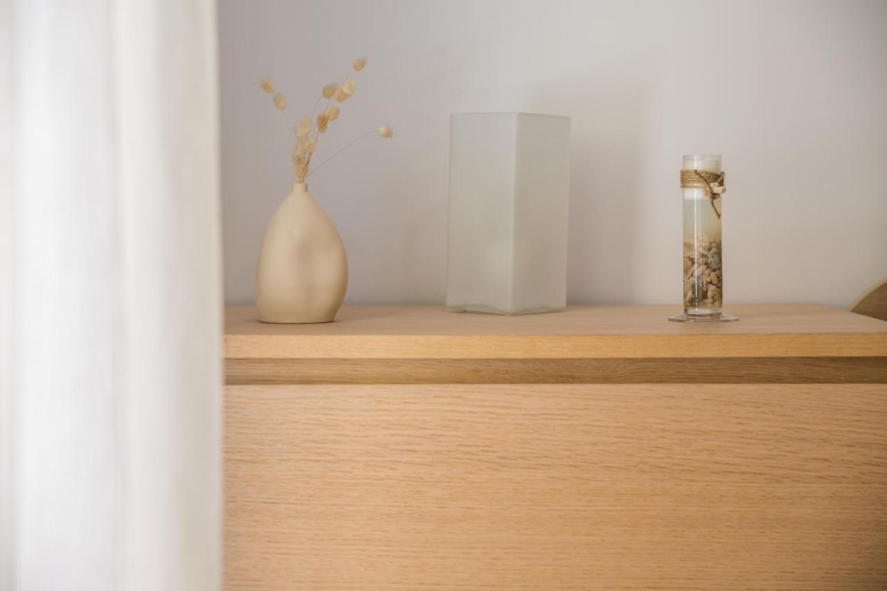 Lovely New Βuild Flat Near Metro - Free Parking Афины Экстерьер фото