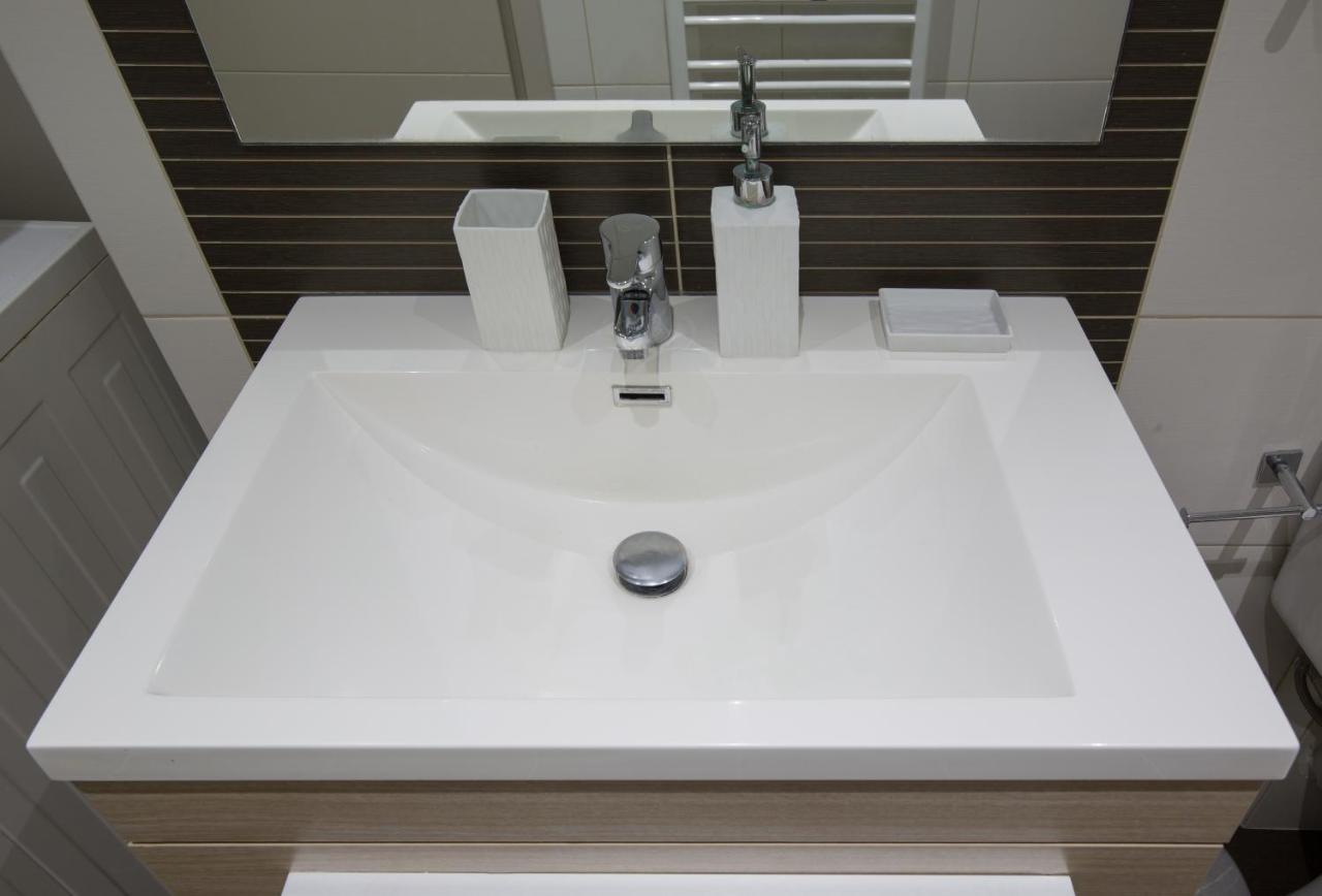Lovely New Βuild Flat Near Metro - Free Parking Афины Экстерьер фото