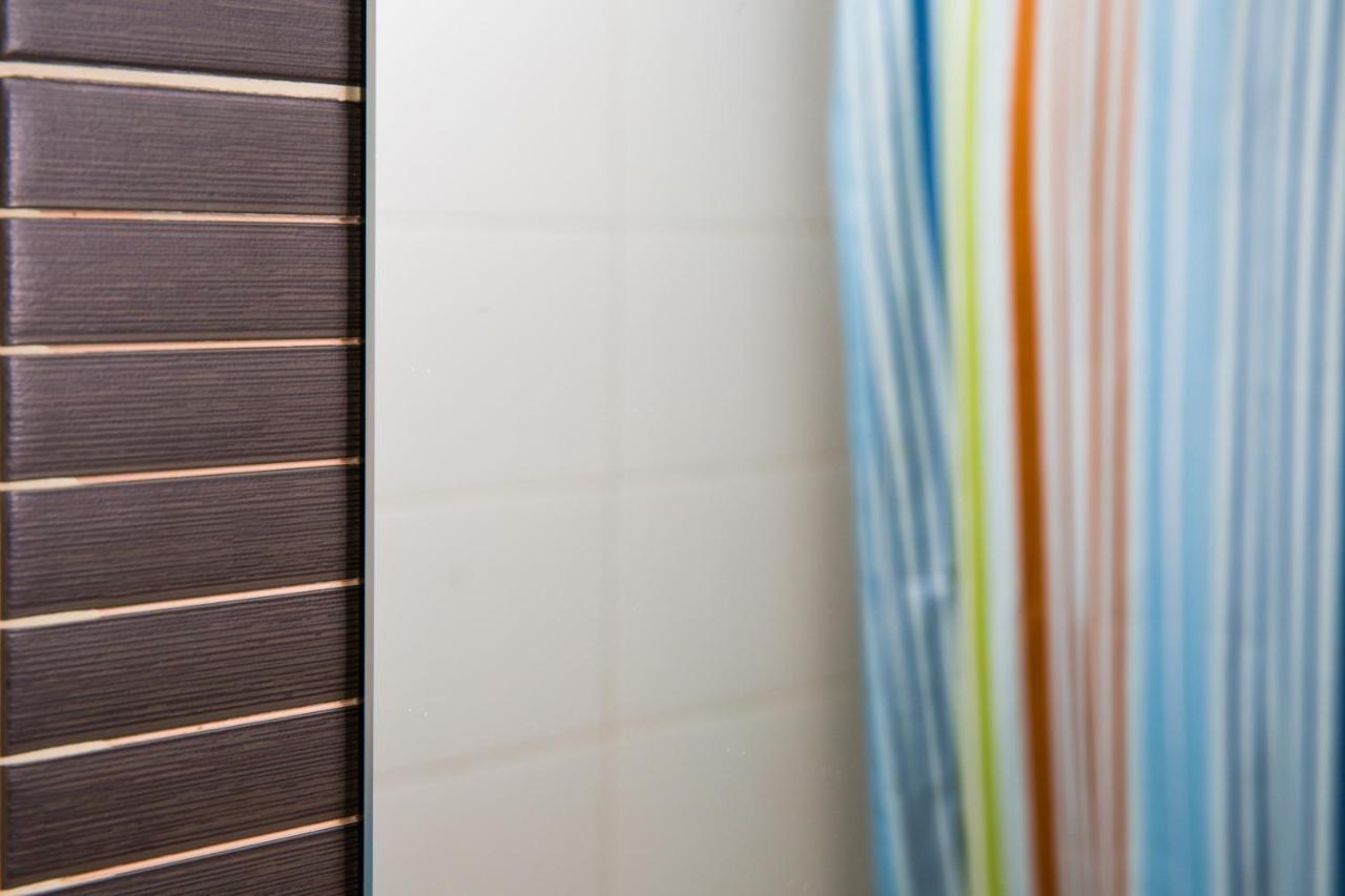 Lovely New Βuild Flat Near Metro - Free Parking Афины Экстерьер фото